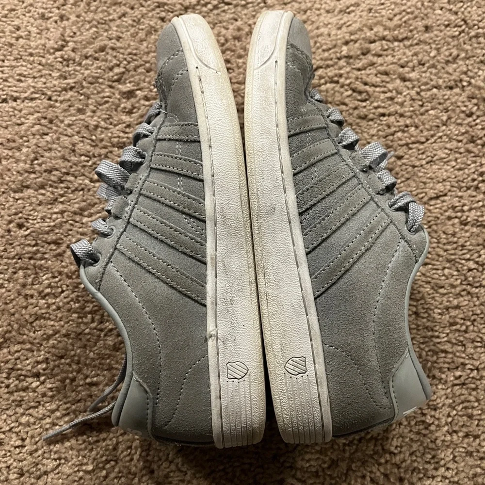 Women’s gray and white K Swiss sneakers - Picture 4 of 7